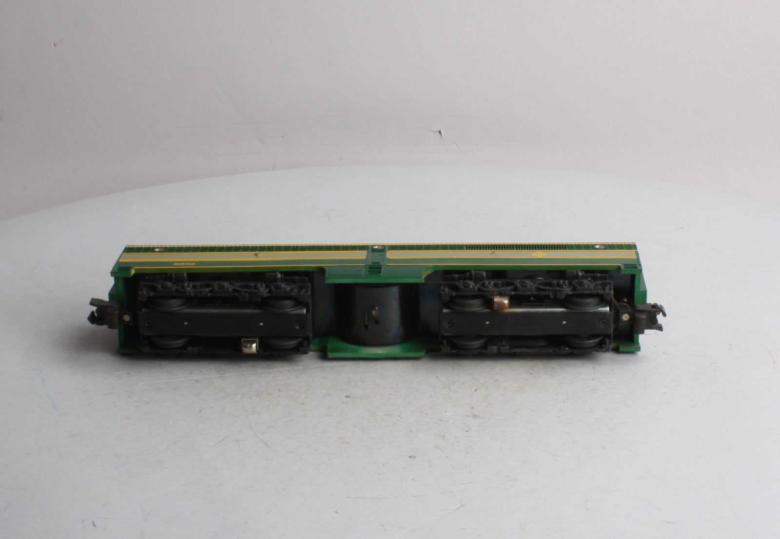 American Flyer 4-8252 S Erie Alco B-Unit Non-Powered Diesel Locomotive with Horn NIB