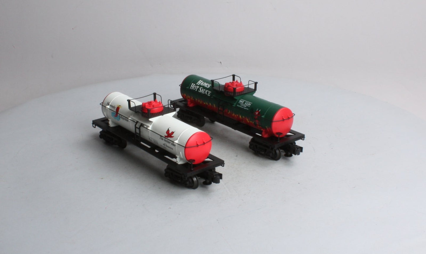 Industrial Rail 6050 O Gauge Chilli Pepper Tank Cars (Set of 2) LN/Box