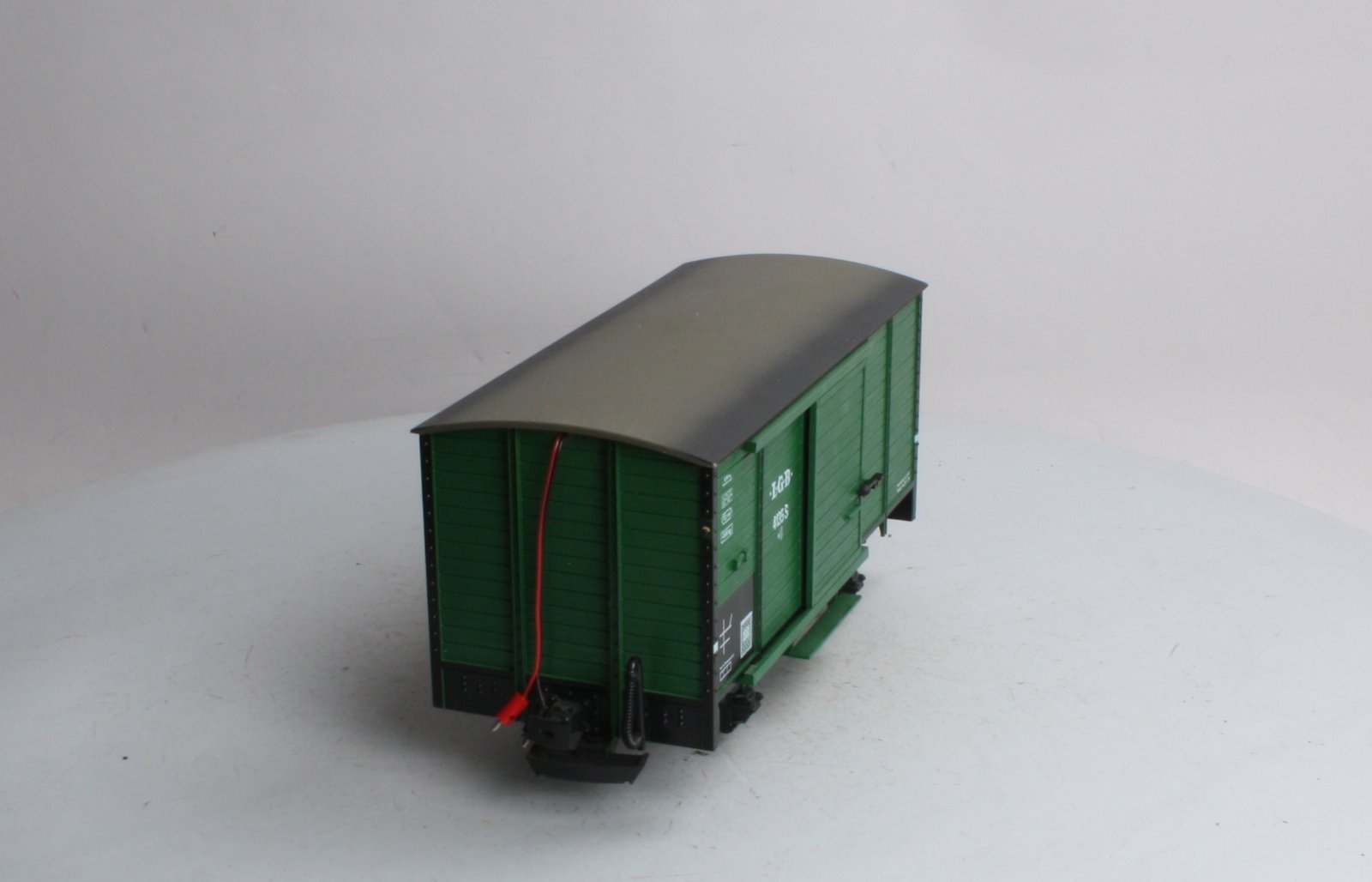 LGB 4135S G Scale Boxcar with Steam Sounds EX/Box