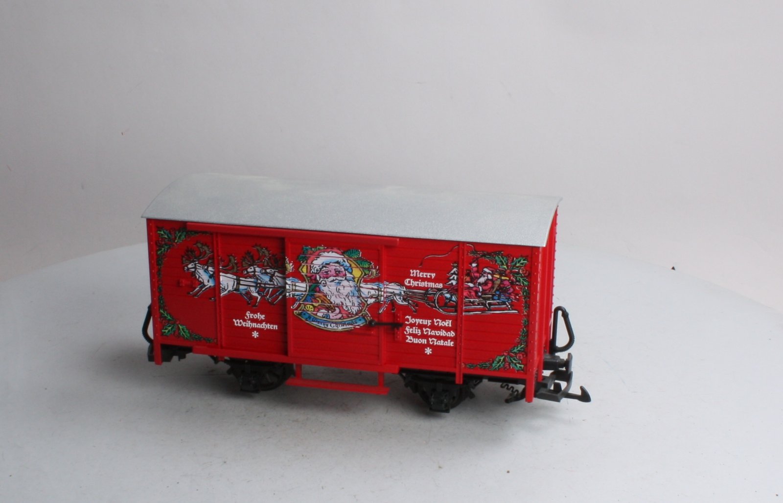 LGB 43352 G Scale Merry Christmas Sound Boxcar LN/Box