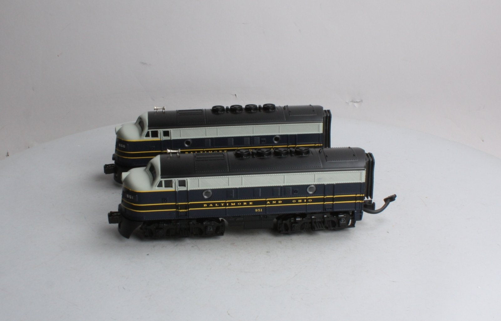 MTH 30-2143-1 B&O F-3 AA Diesel Engine Set w/PS1 #951/956 LN/Box