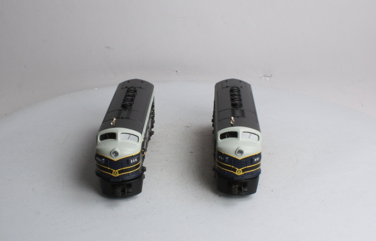 MTH 30-2143-1 B&O F-3 AA Diesel Engine Set w/PS1 #951/956 LN/Box