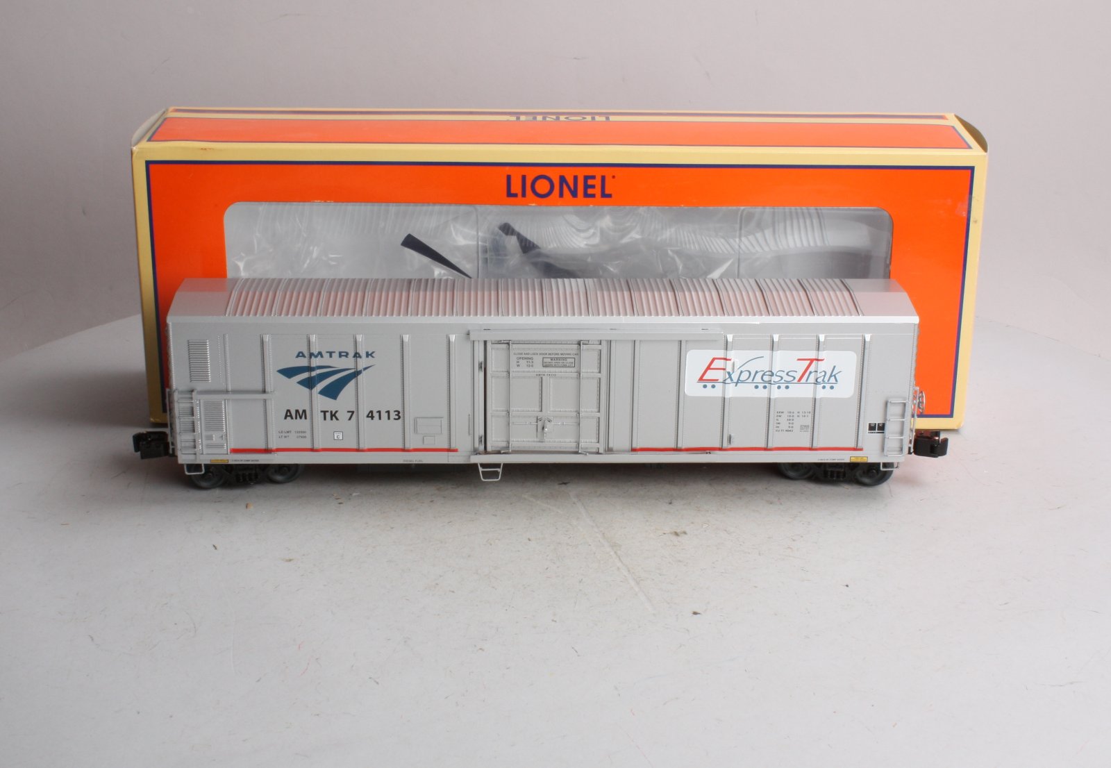 Lionel 6-27455 O Gauge Amtrak Express Track Refrigerator Car #74113 LN/Box