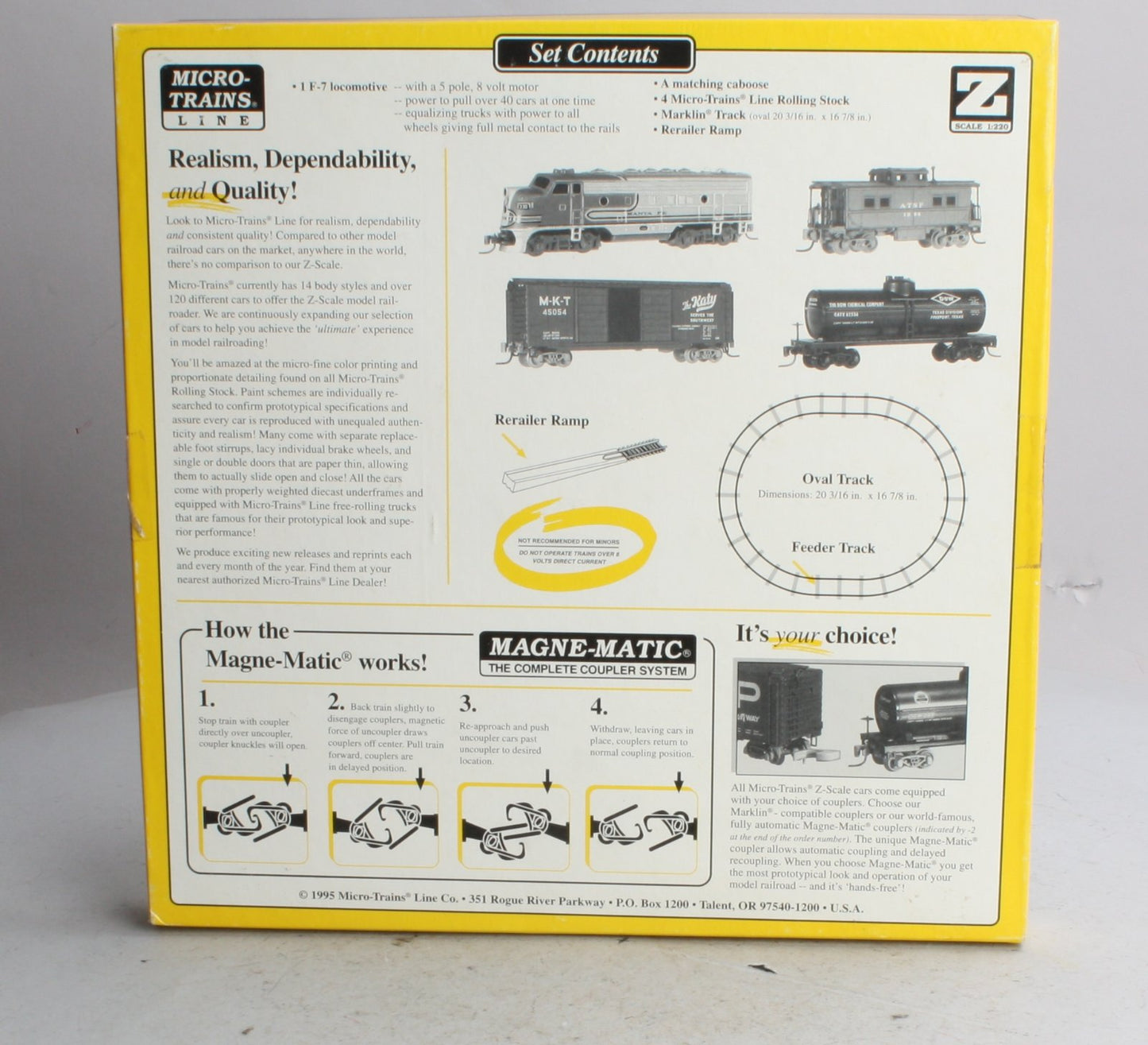 MicroTrains Santa Fe Desktop Railroad Z Gauge Diesel Freight Train Set