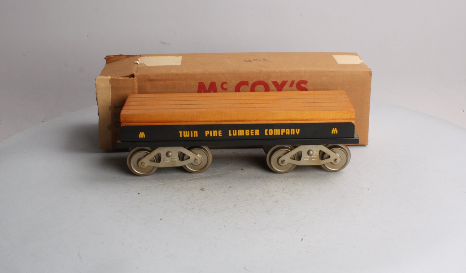 McCoy 251 Standard Gauge Twin Pine Lumber Company Lumber Car LN/Box