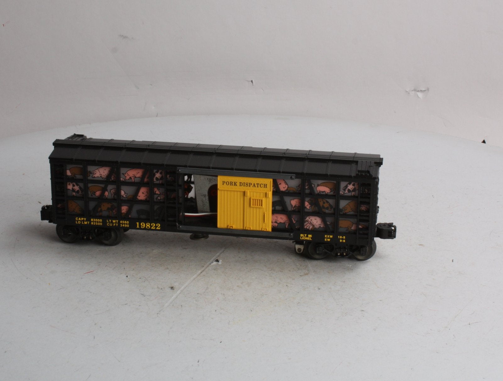 Lionel 6-19822 O Gauge Operating Pork Dispatch Car #19822 LN/Box