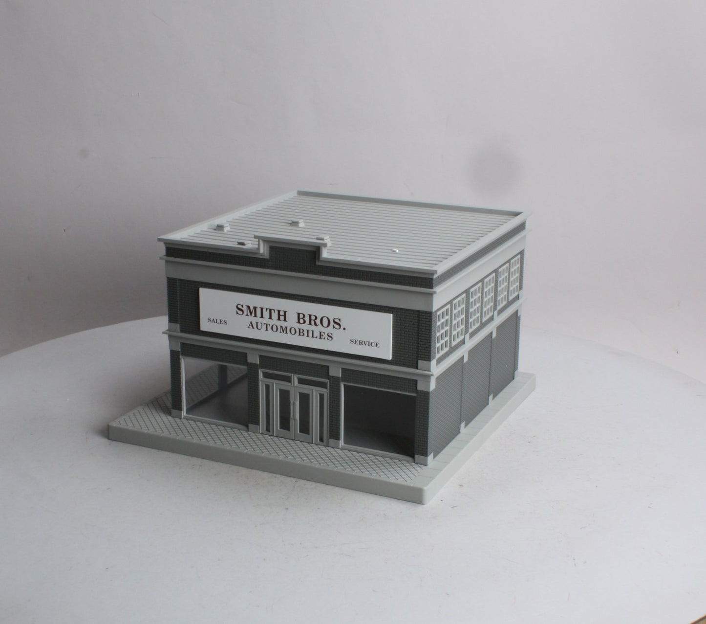 MTH 30-90021 O Gauge Smith Brothers Auto Dealership