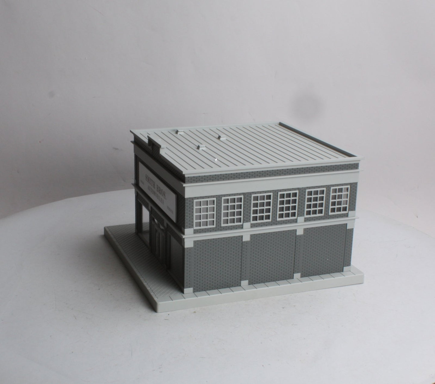 MTH 30-90021 O Gauge Smith Brothers Auto Dealership