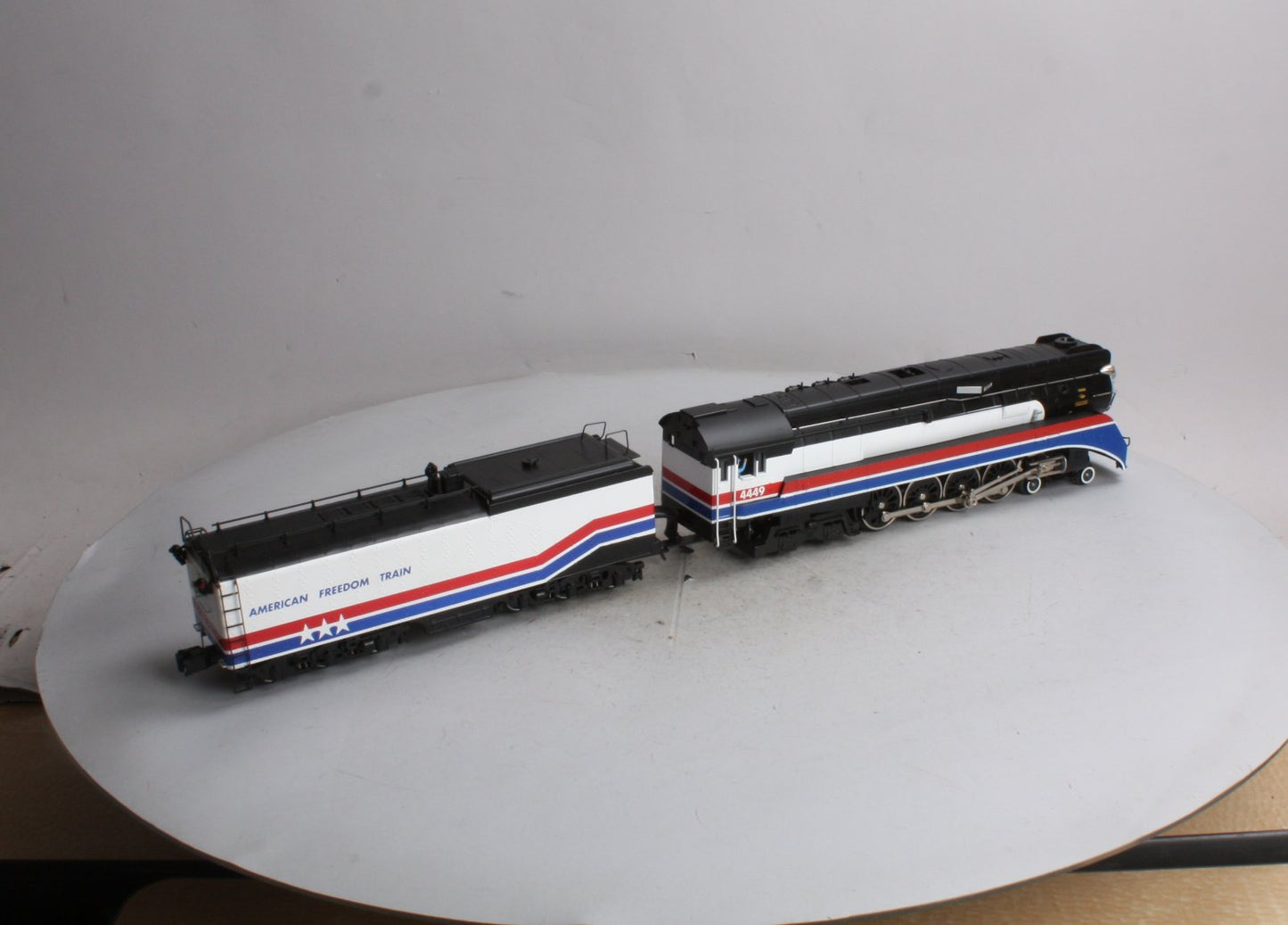 K-Line K3601-4449 American Freedom Train GS-4 Steam Engine & Tender #4449 LN/Box