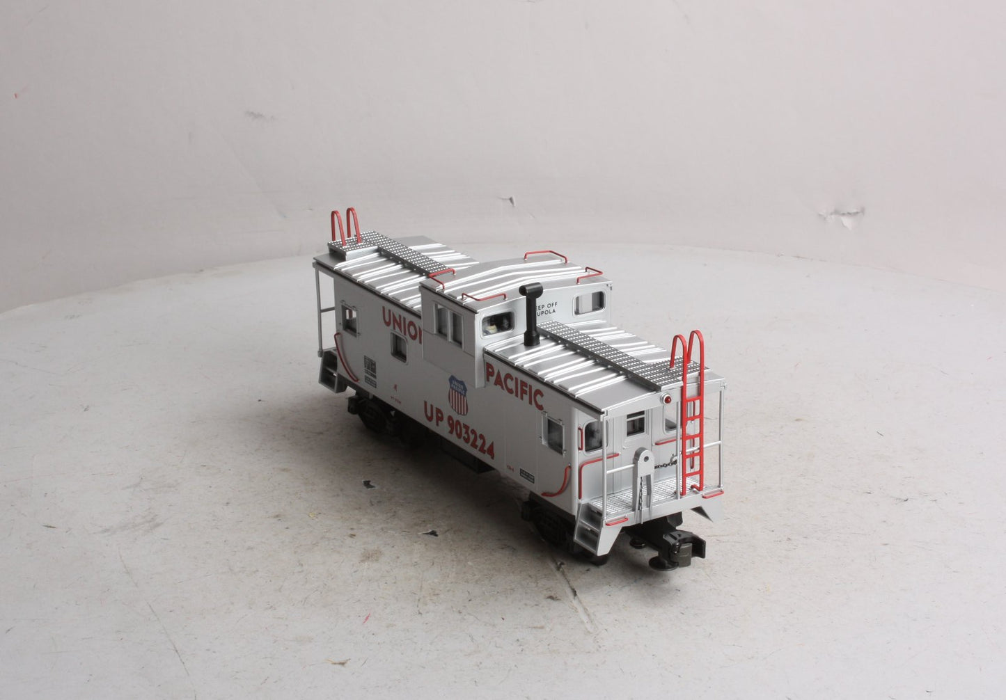 MTH 20-91047 O Gauge Union Pacific Extended Vision Caboose #903224 EX/Box