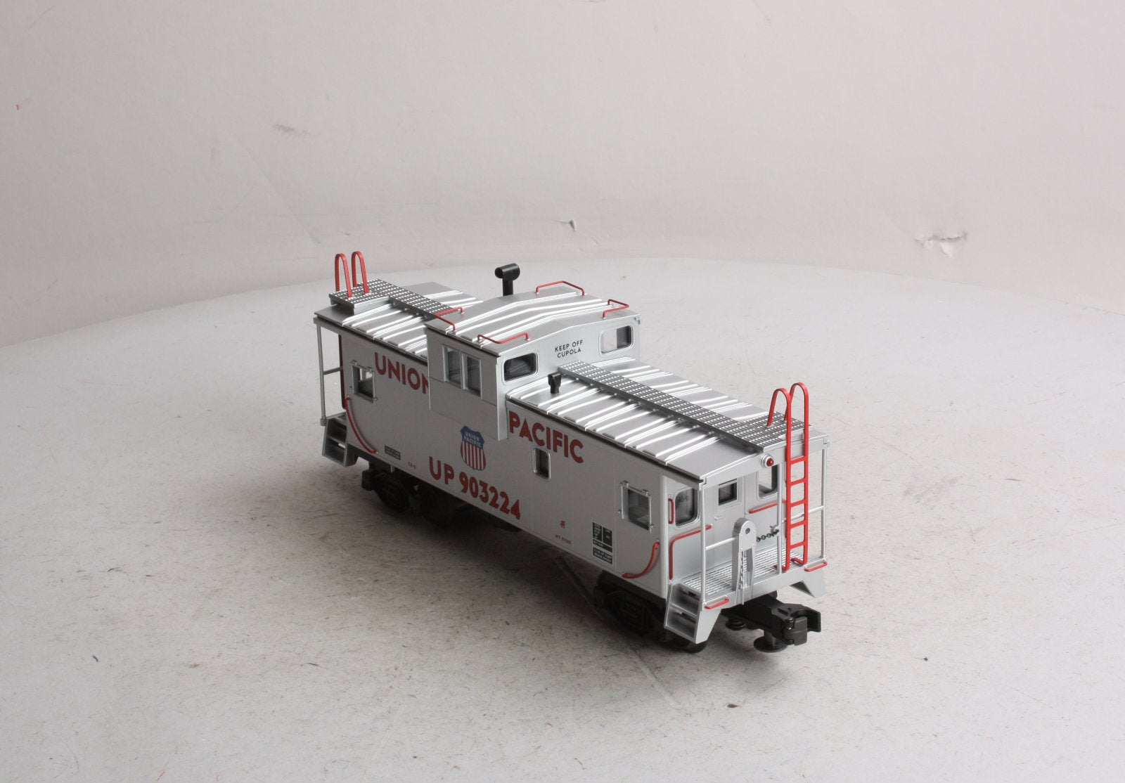 MTH 20-91047 O Gauge Union Pacific Extended Vision Caboose #903224 EX/Box
