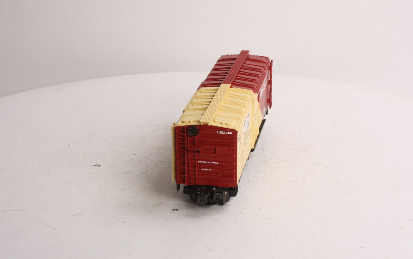 MTH 20-94028 O Gauge MTHRRC 2002 Canfor Reefer Car #2102 LN/Box