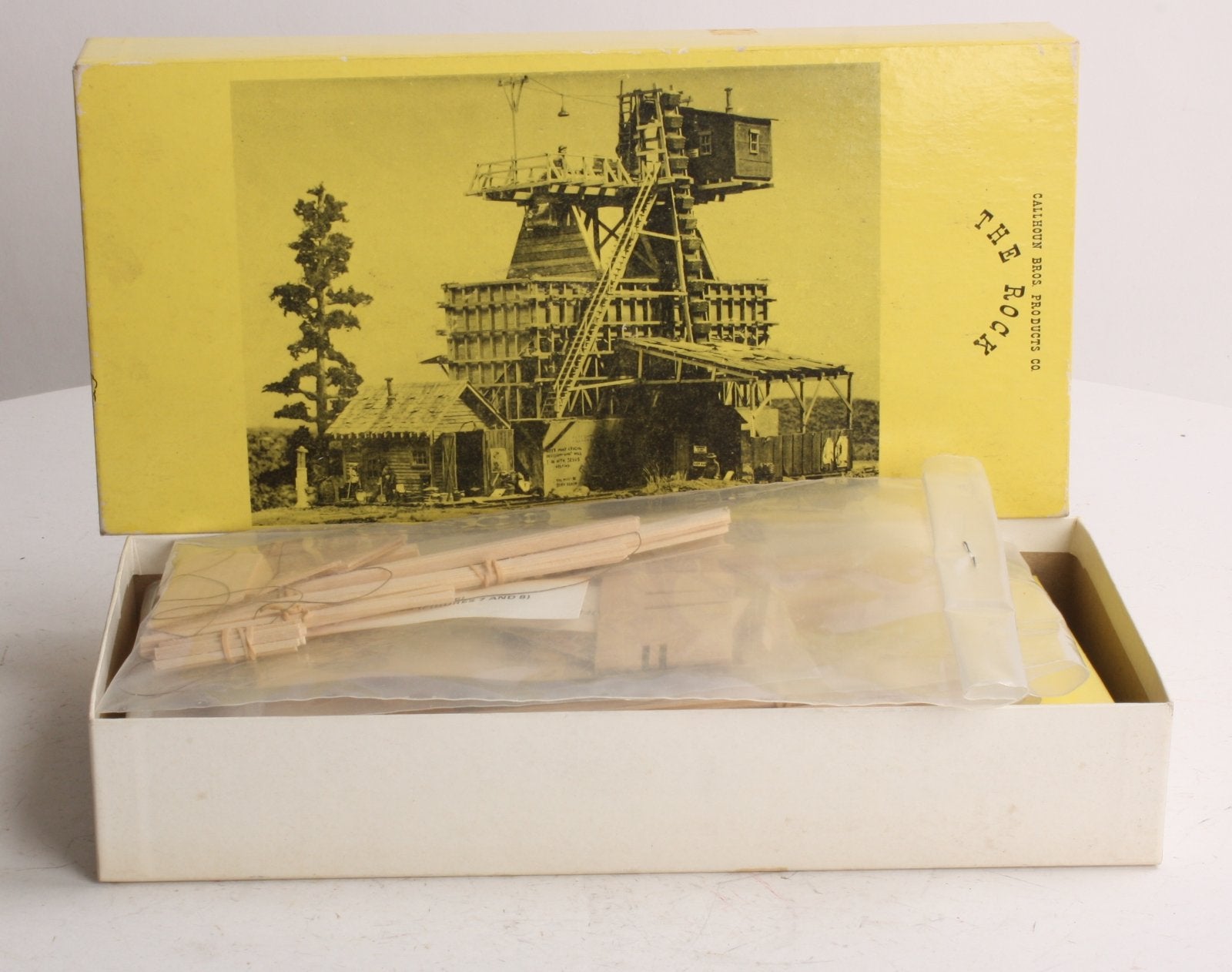 Fine Scale Miniatures 165 HO Scale The Rock Bunker Laser-Cut Building Kit LN/Box