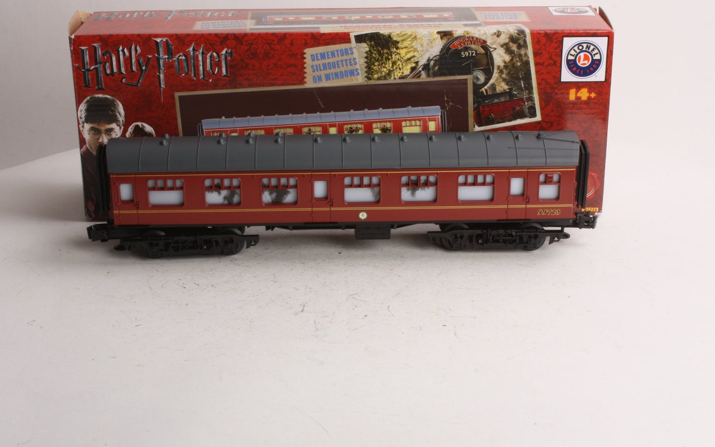 Lionel 6-35229 O Gauge Lionel Hogwarts Express Passenger Coach LN/Box
