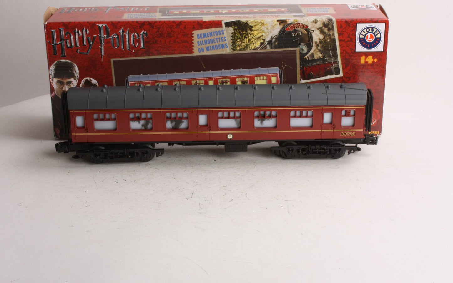 Lionel 6-35229 O Gauge Lionel Hogwarts Express Passenger Coach EX/Box