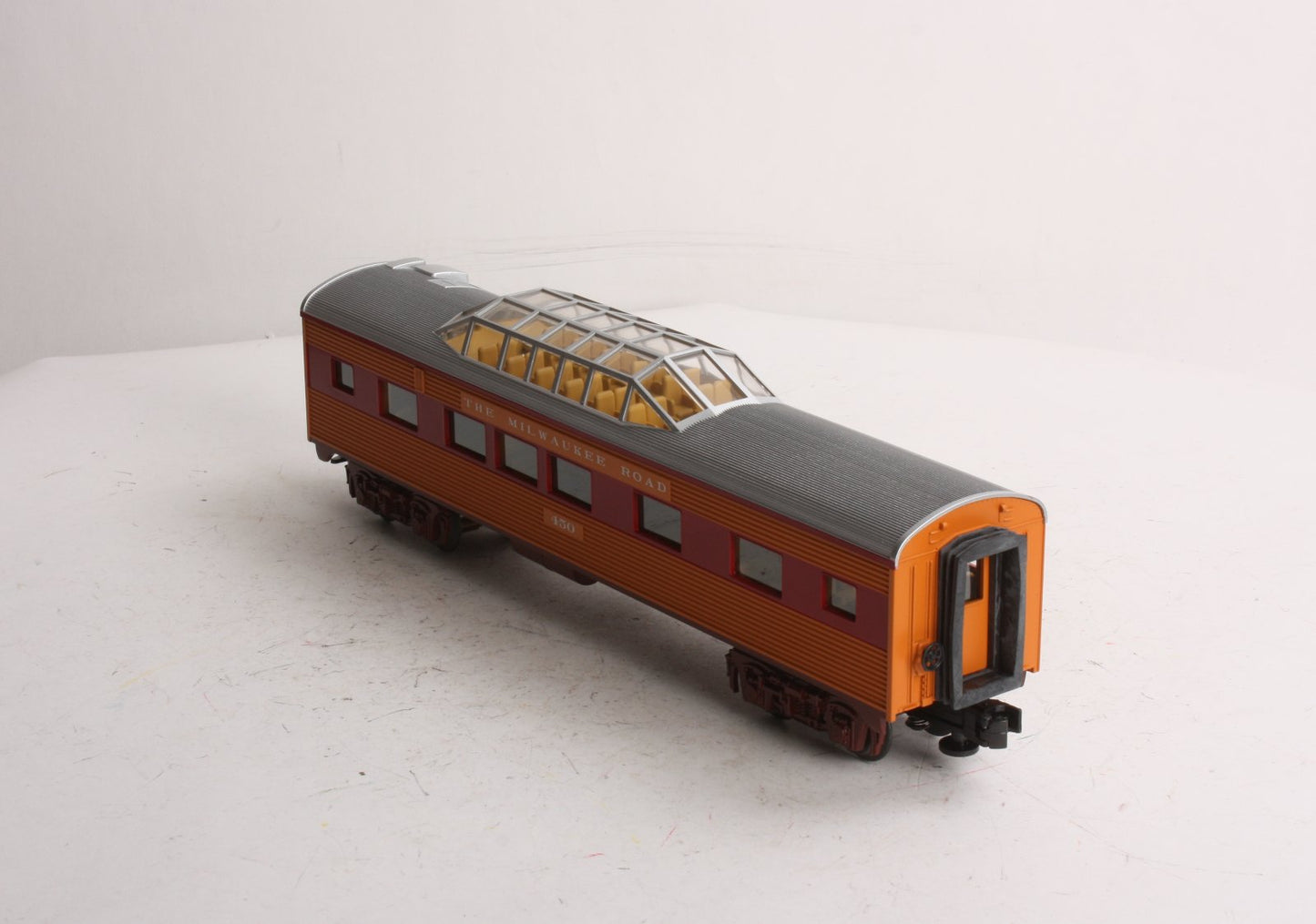 MTH 30-6090-3 O Milwaukee Road Streamlined Vista Dome Car #450 LN/Box