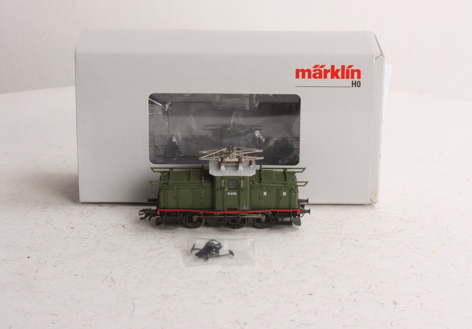 ヒロ　Marklin 8911/8912/8950(3個) Märklin 8910 Toporama: Adding Trees and Shrubs - YouTube