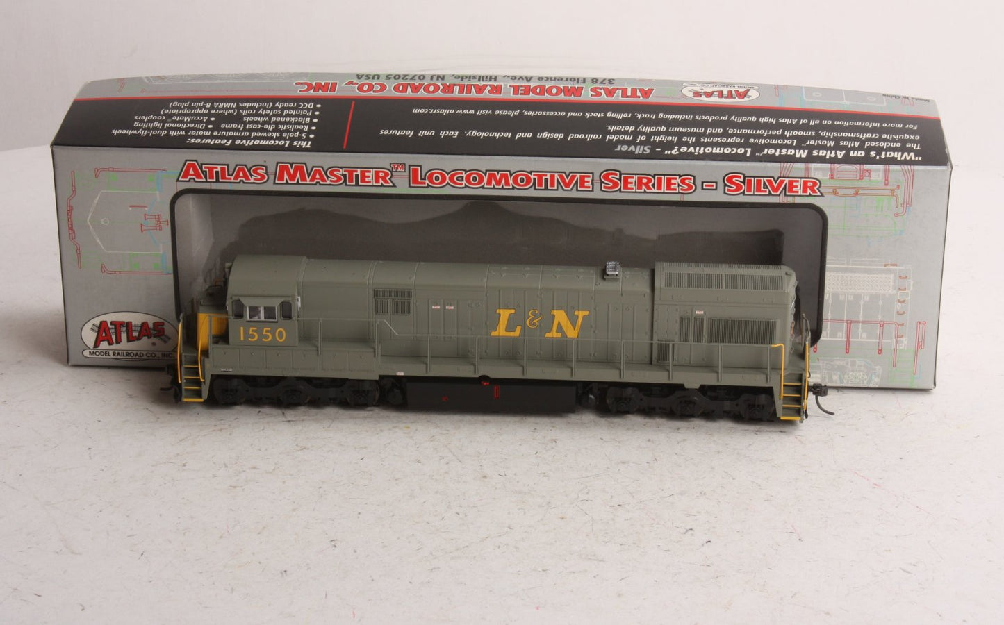 Atlas 7310 HO Louisville & Nashville GE U30C Diesel Locomotive Standard DC #1550