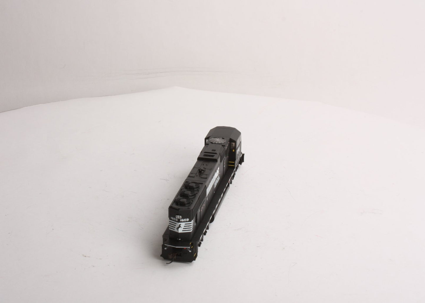 Athearn G6156 HO Scale Norfolk Southern SD70M Diesel Locomotive #2581 LN/Box