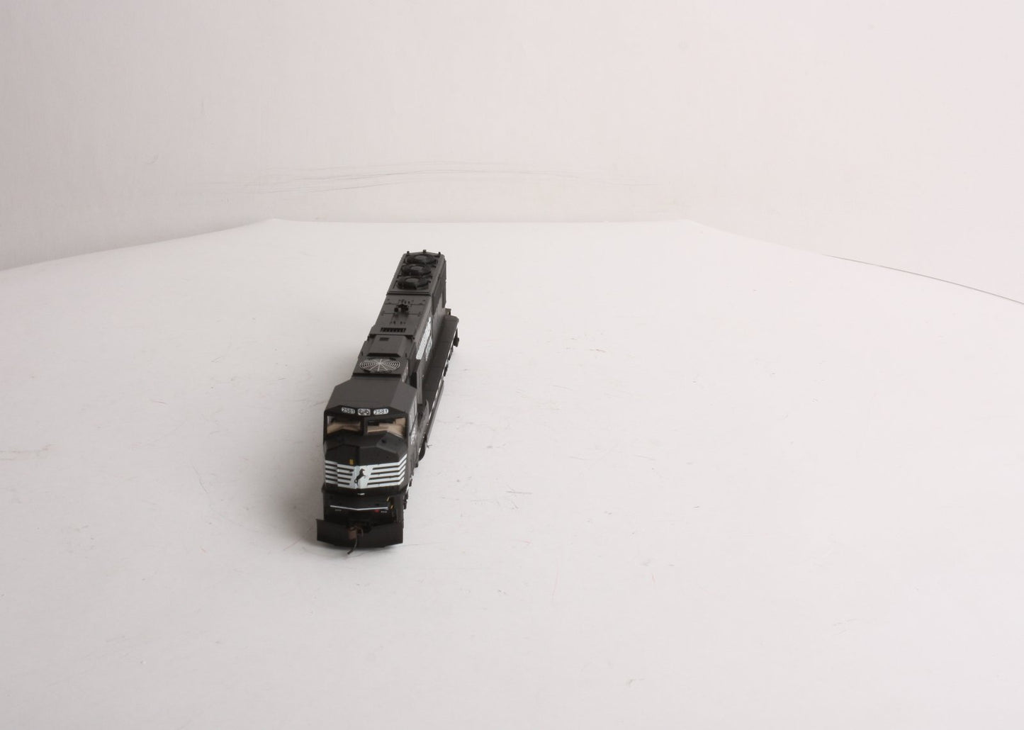 Athearn G6156 HO Scale Norfolk Southern SD70M Diesel Locomotive #2581 LN/Box