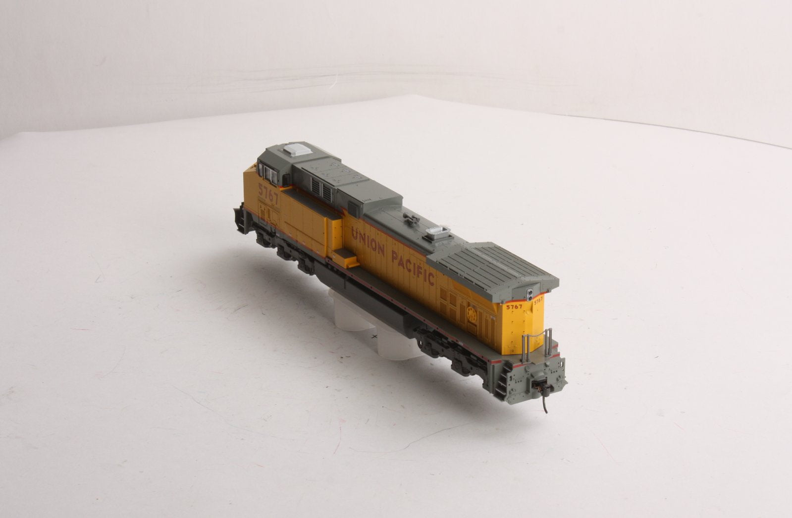 Kato 37-6436 HO Union Pacific GE AC4400CW Diesel Locomotive #5767 LN/Box