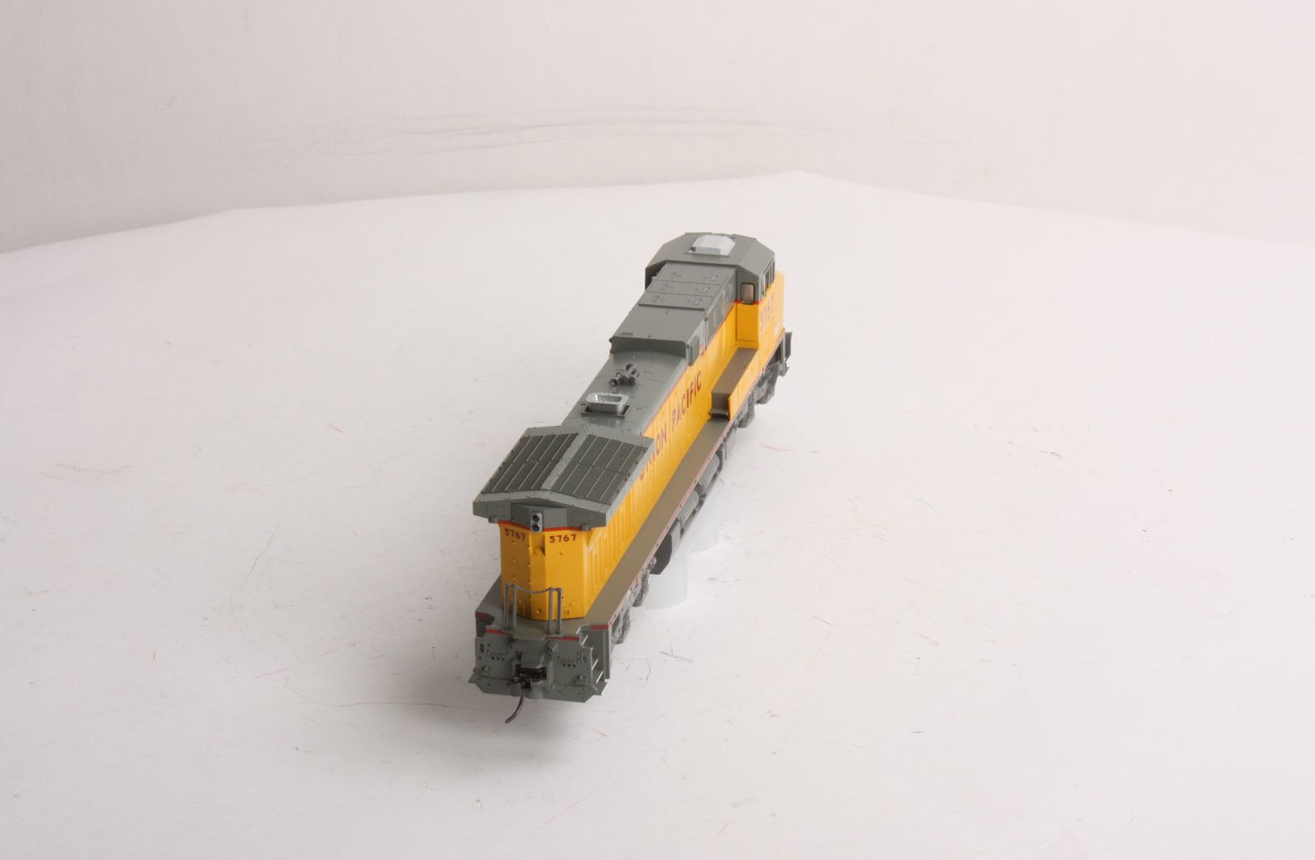 Kato 37-6436 HO Union Pacific GE AC4400CW Diesel Locomotive #5767 LN/Box