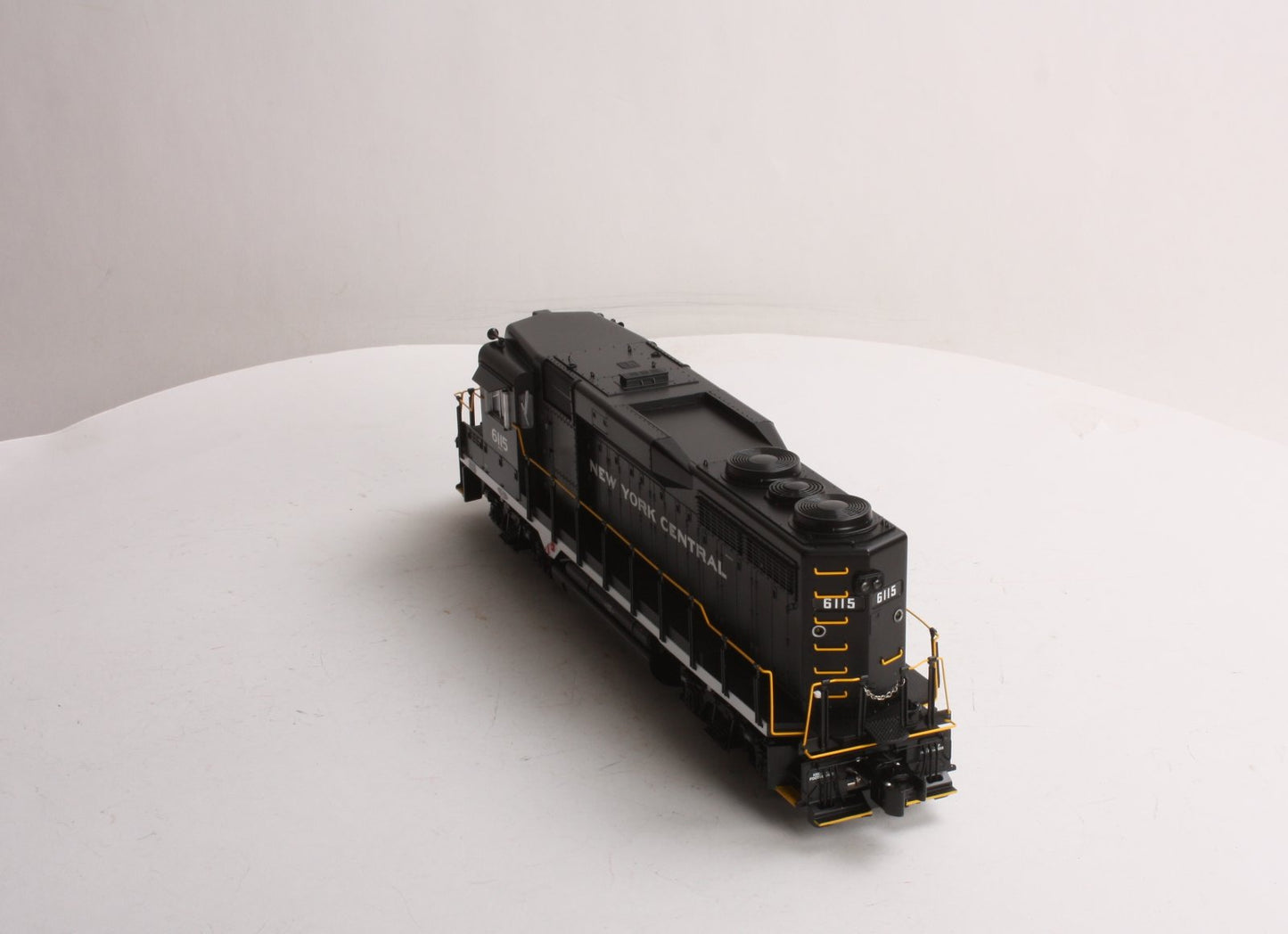 Lionel 6-28850 New York Central GP-30 Diesel Locomotive #6115 MT/Box