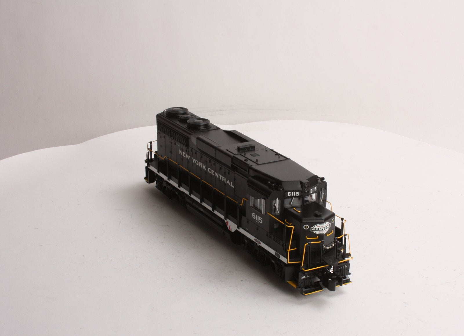 Lionel 6-28850 New York Central GP-30 Diesel Locomotive #6115 MT/Box