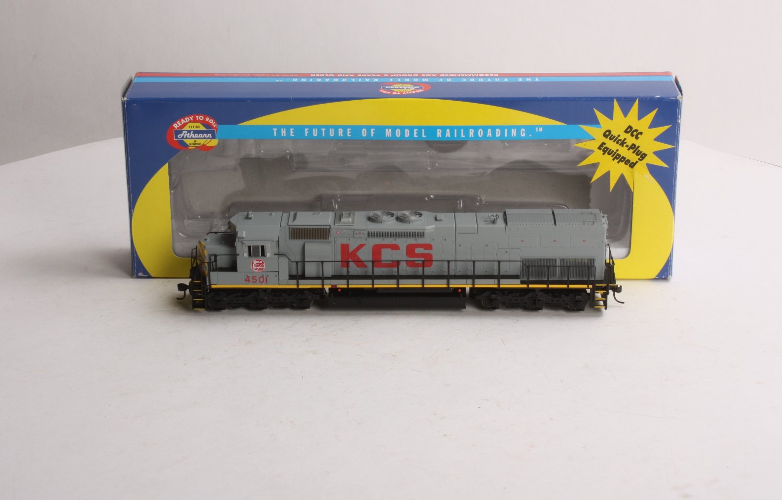 Athearn 91616 HO Kansas City Southern SD45T-2 Diesel Locomotive #4501 DCC Ready NIB
