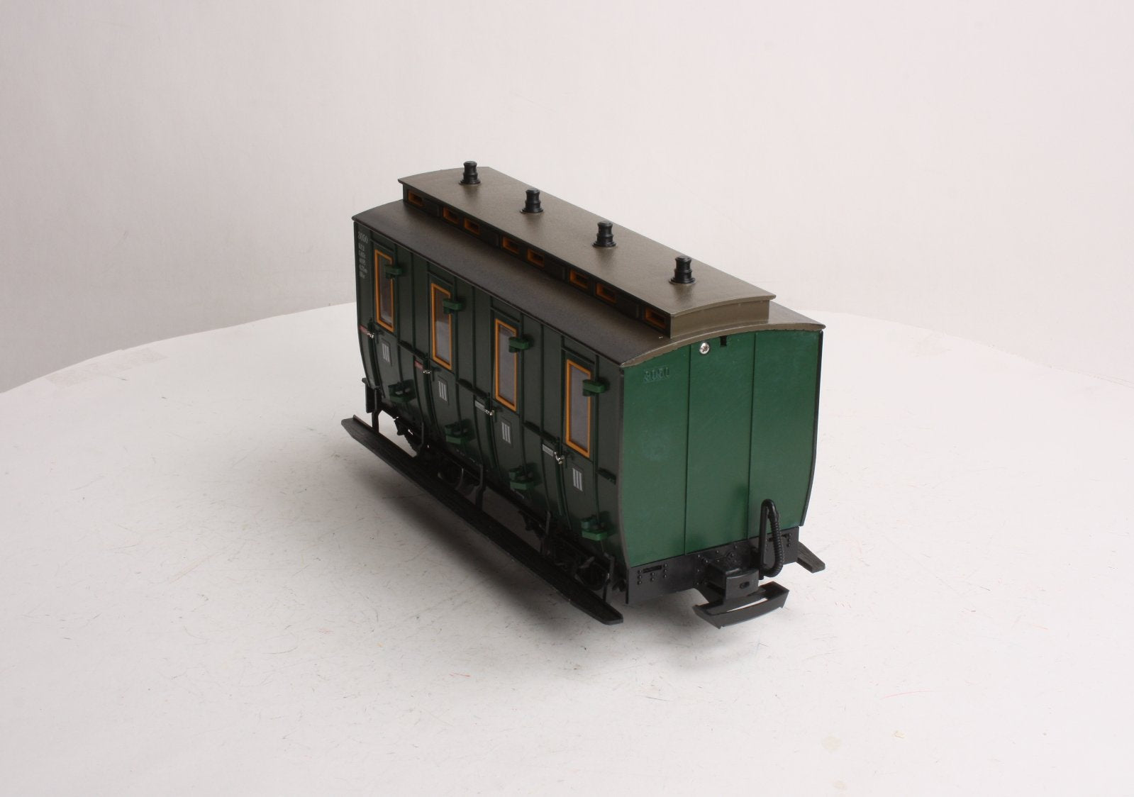 LGB 3050 G European 4-wheel Passenger Car w/Metal Wheels LN/Box