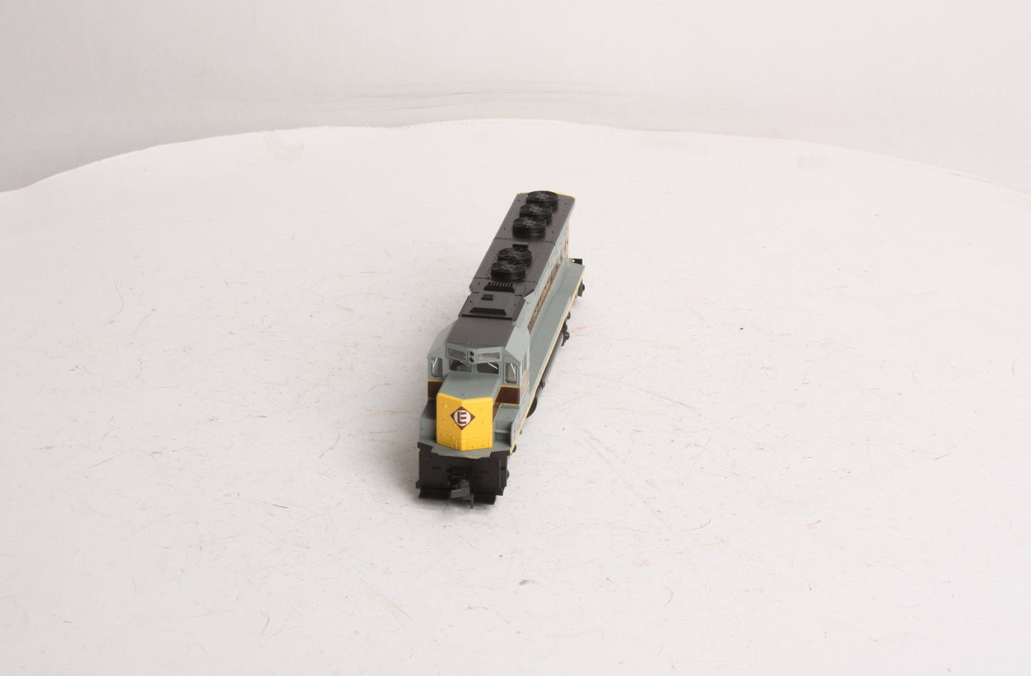 Kato 37-1704 HO Erie Lackawanna EMD SD45 Diesel Locomotive #3613 LN/Box