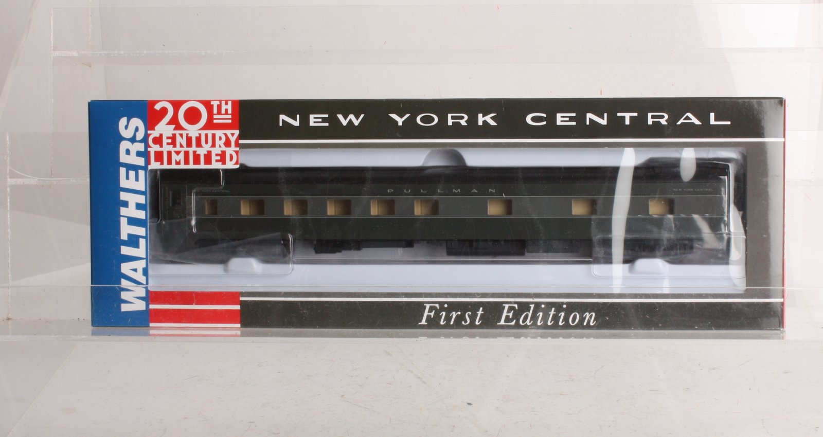 Walthers 932-9313 HO Scale NYC 20th Century Limited 10-6 Sleeper Passenger Car LN/Box