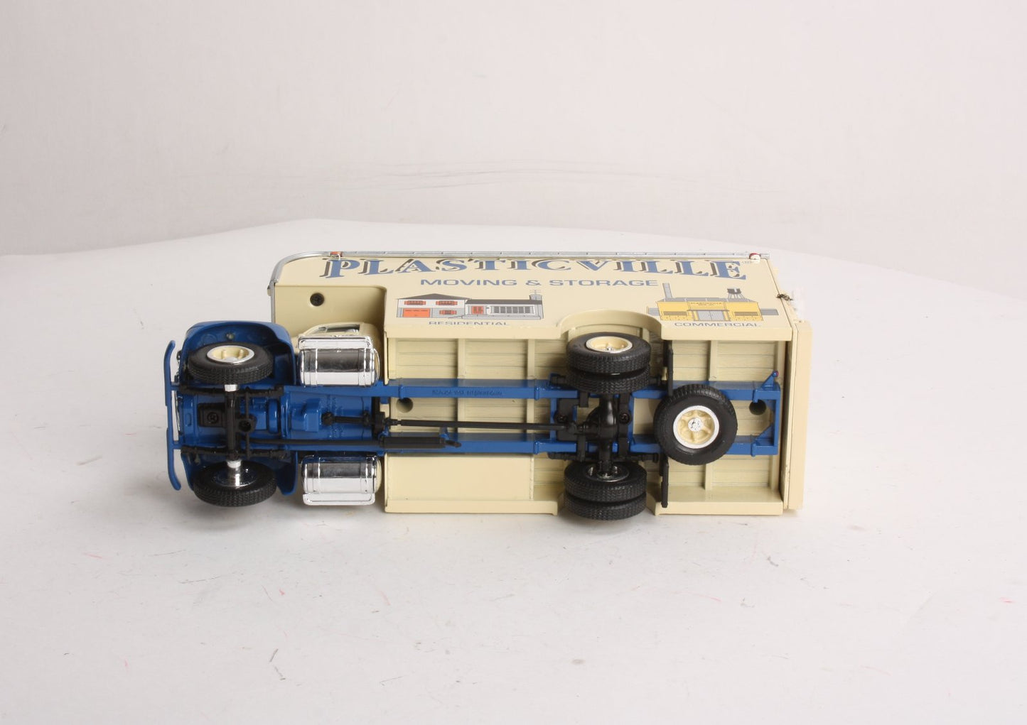 First Gear 19-1671 1:34 1957 International R-200 Moving Van MT/Box