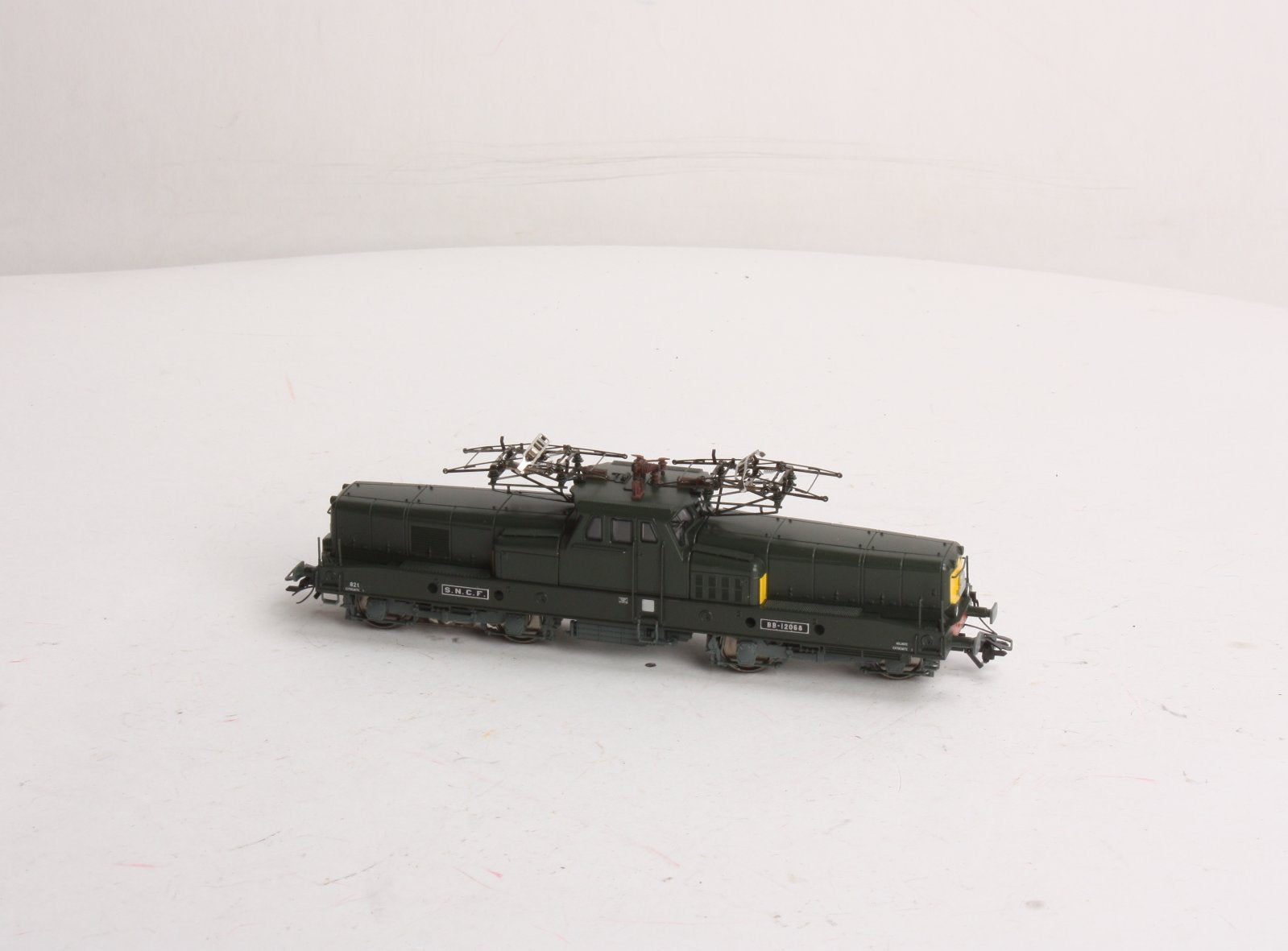 Marklin 37330 HO Scale SNCF Serie BB 12000 Electric Locomotive - Digital LN/Box