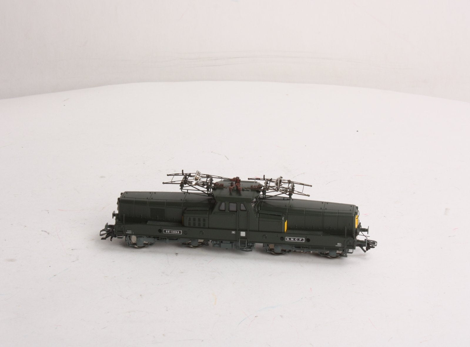 Marklin 37330 HO Scale SNCF Serie BB 12000 Electric Locomotive - Digital LN/Box