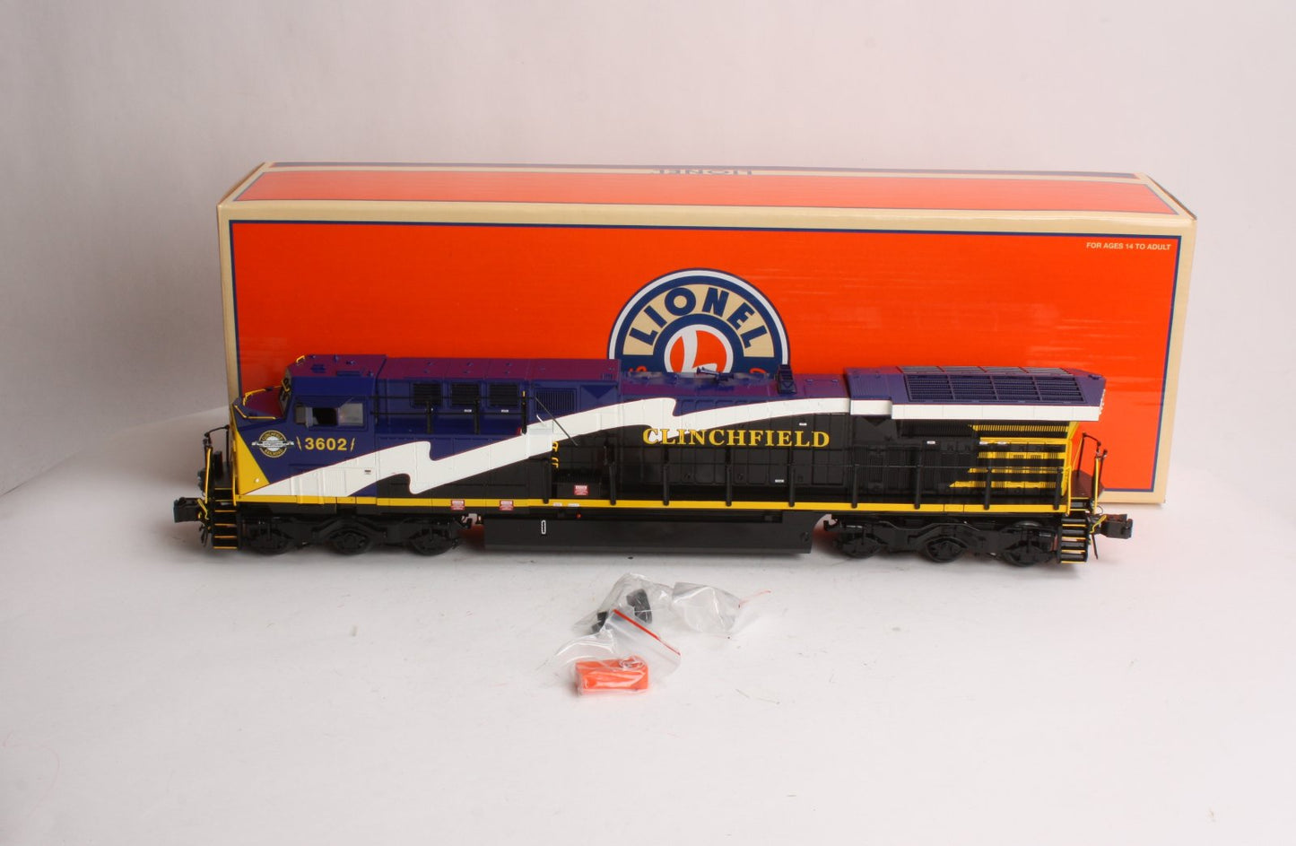 Lionel 6-38409 Clinchfield CSX-Heritage Legacy AC6000 Diesel Locomotive #3602 LN/Box
