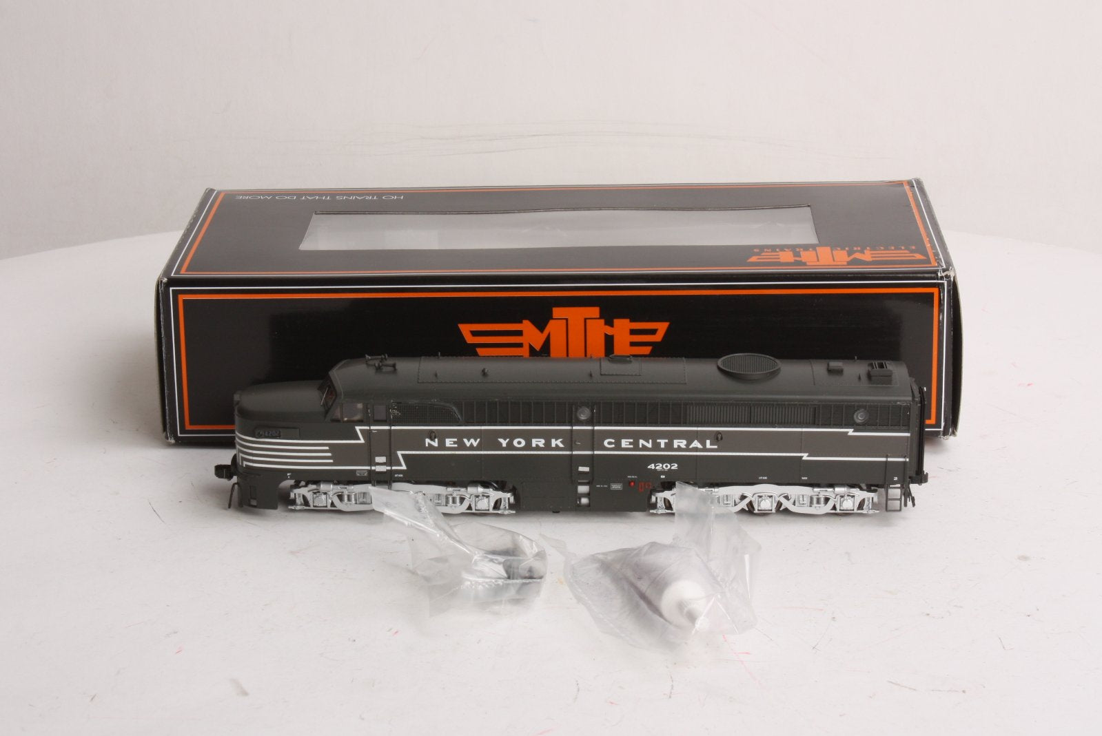 MTH 80-2047-1 New York Central HO Scale Alco PA A Unit w/PS3