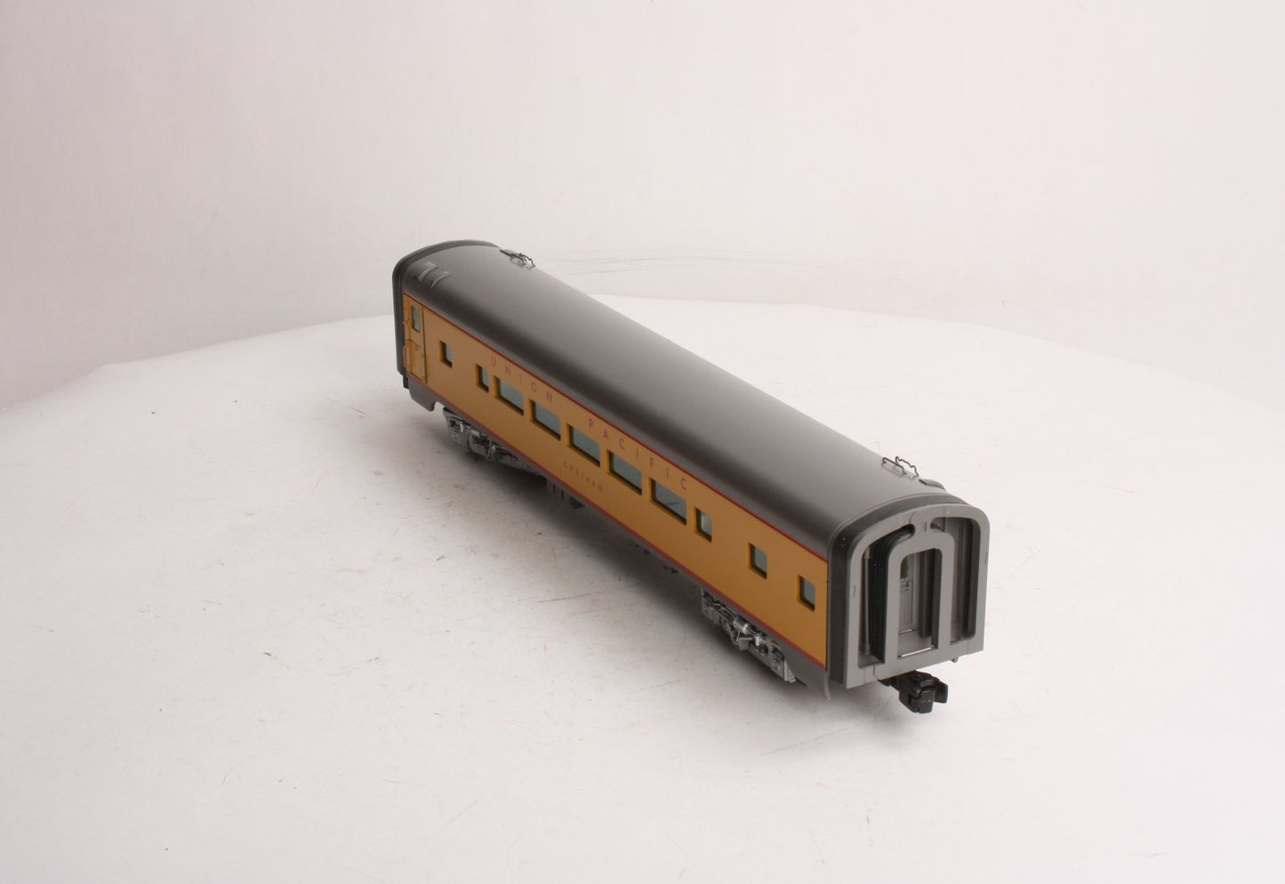 Lionel 6-15371 O Gauge Union Pacific "Chatham" Coach EX