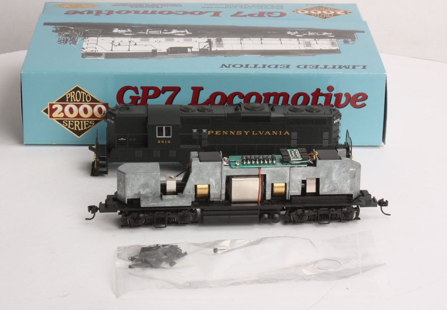 Proto 2000 23008 HO Pennsylvania GP7 Phase II Diesel Locomotive w/DB&DS #8510 LN/Box