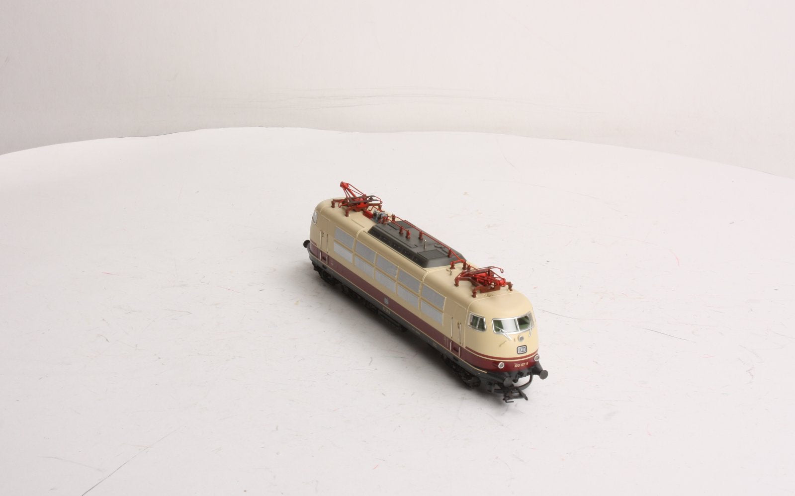 Marklin 39579 HO Deutsche Bahn Electric Locomotive BR 103 137-6 -Digital LN/Box