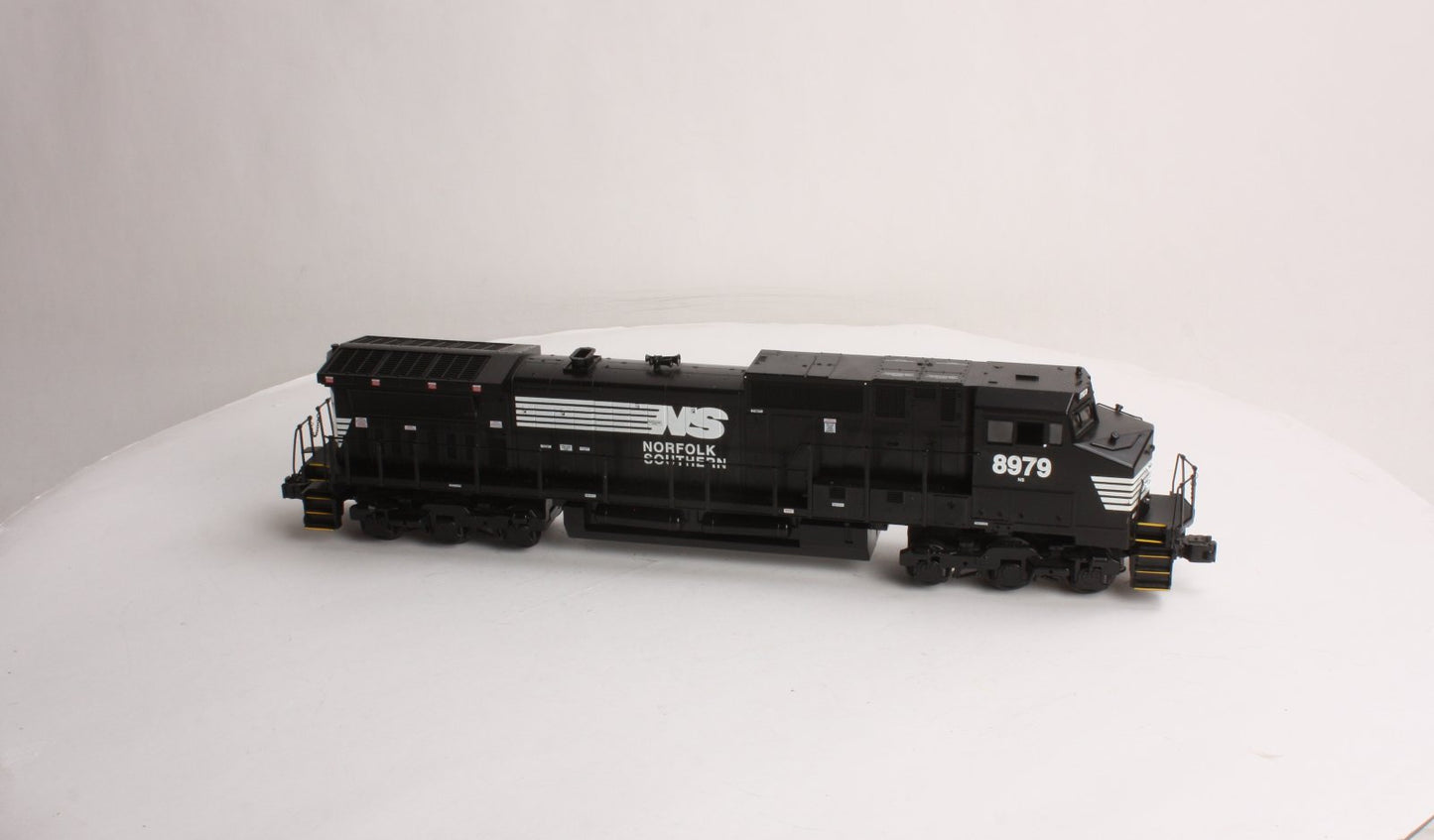 Lionel 6-18255 O Norfolk Southern Dash 9 Command Control w/Railsounds #8979 LN/Box