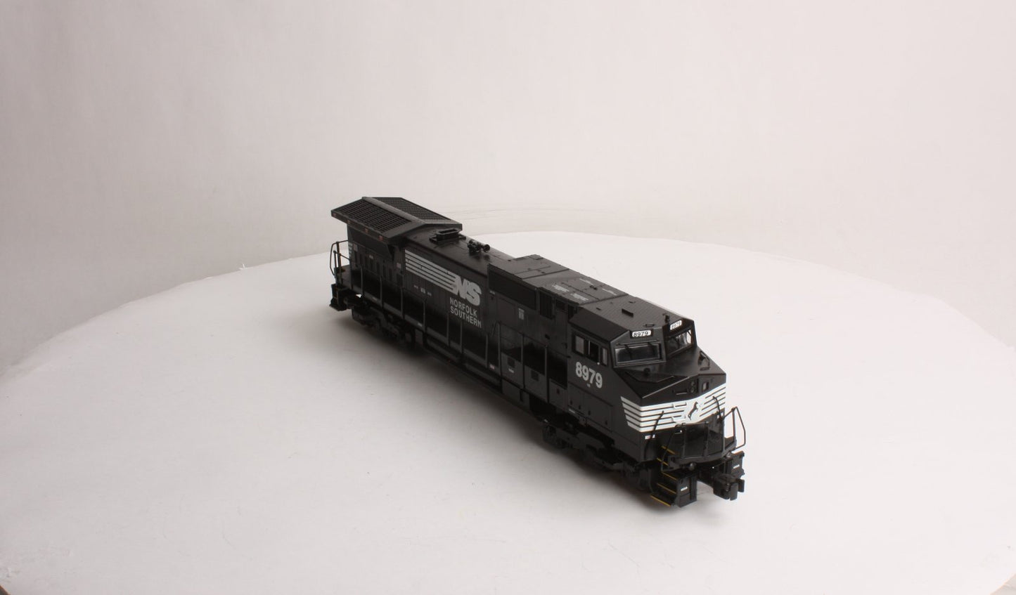 Lionel 6-18255 O Norfolk Southern Dash 9 Command Control w/Railsounds #8979 LN/Box
