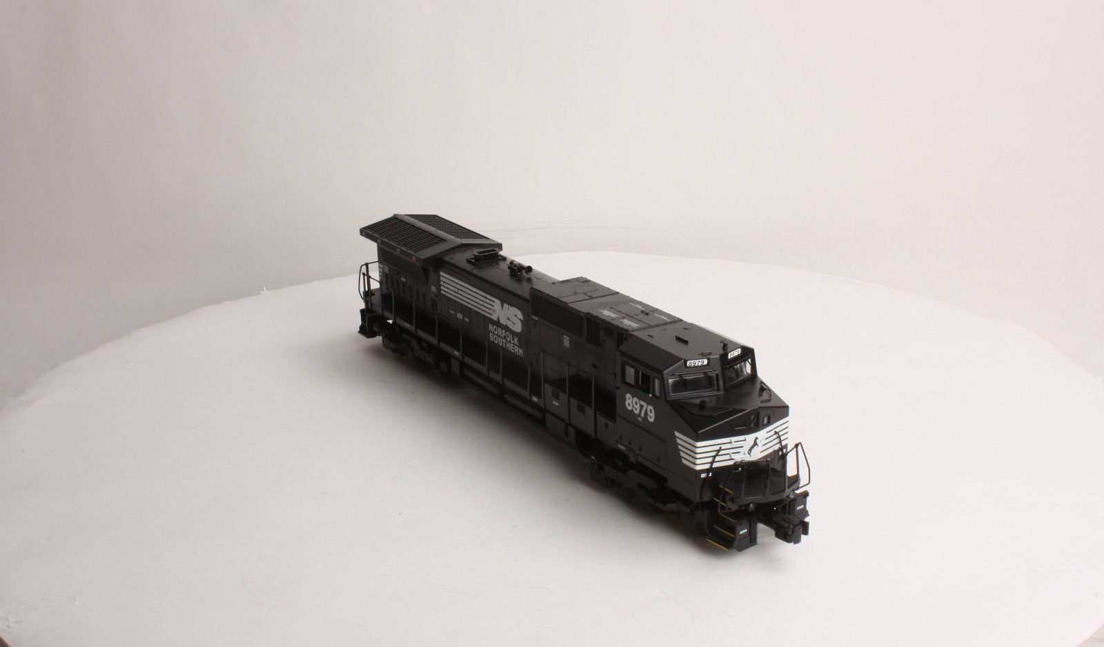 Lionel 6-18255 O Norfolk Southern Dash 9 Command Control w/Railsounds #8979 LN/Box