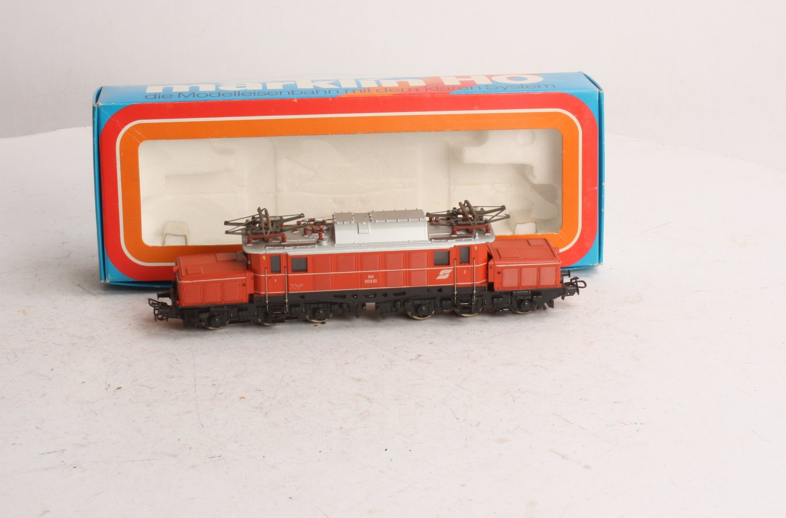 Marklin 3159 HO Scale Austrian Federal Railways Cl. 1020.02 Electric Locomotive EX/Box