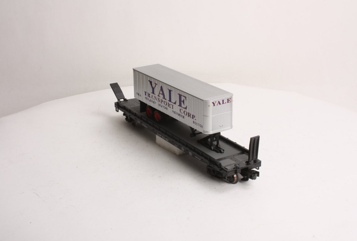 Weaver U23002LD New Haven/Yale 50' Flatcar with 35' Trailer EX/Box