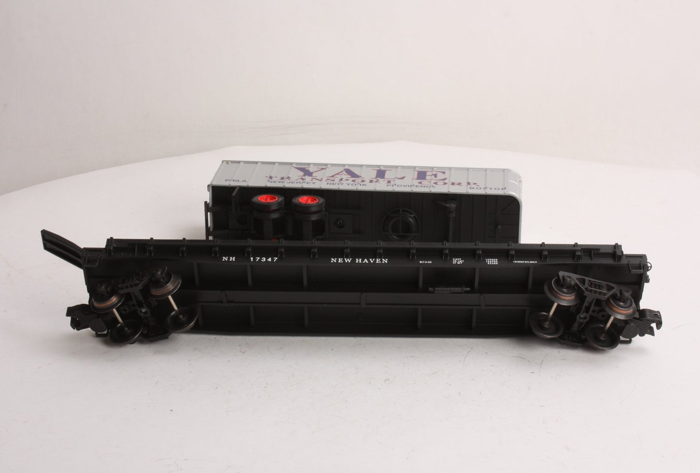 Weaver U23002LD New Haven/Yale 50' Flatcar with 35' Trailer EX/Box