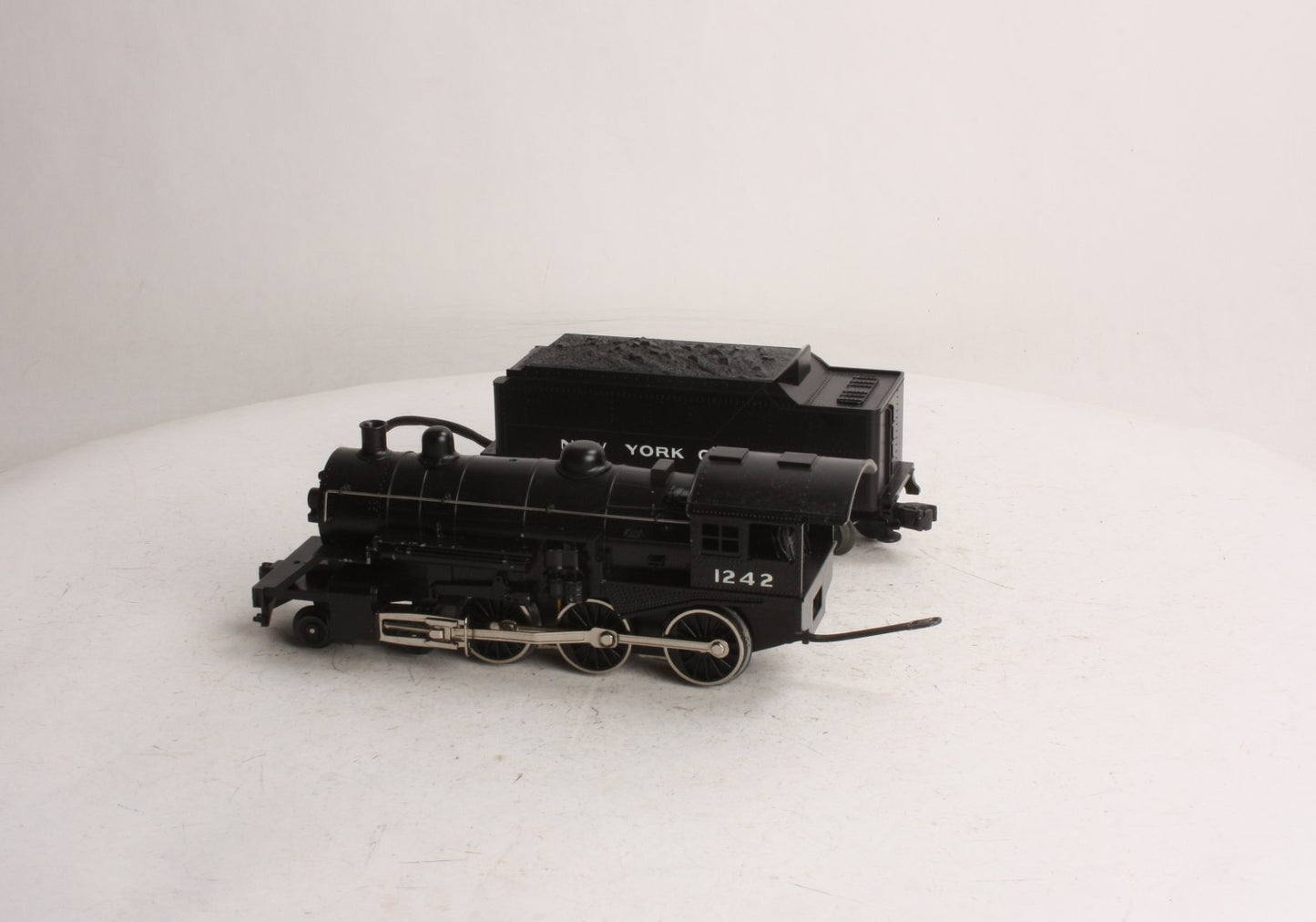 MTH 30-4046-0 O New York Central  4-6-0 Steam Locomotive & Tender #1242 LN