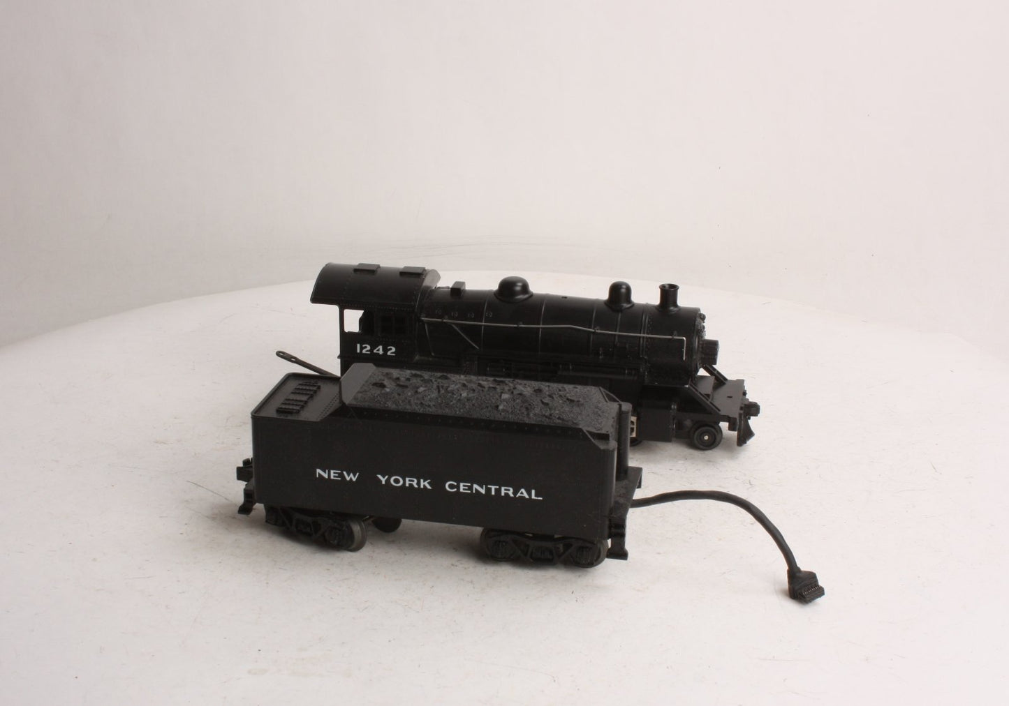 MTH 30-4046-0 O New York Central  4-6-0 Steam Locomotive & Tender #1242 LN