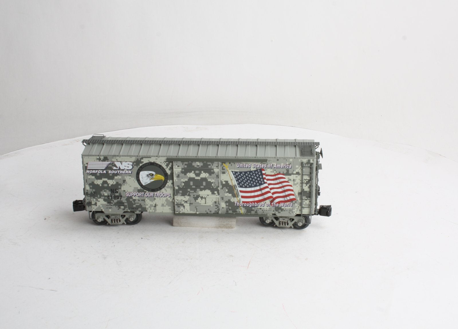 Lionel 6-58509 O Gauge Norfolk Southern Lighted Flag Design PS1 Boxcar #41907 LN/Box
