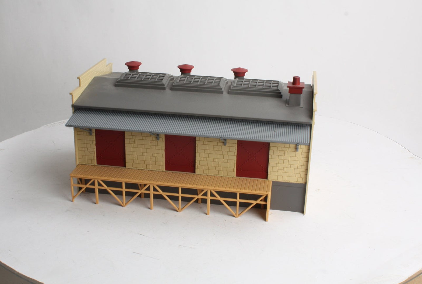 MTH 30-9098 O Freight Transfer Warehouse Building